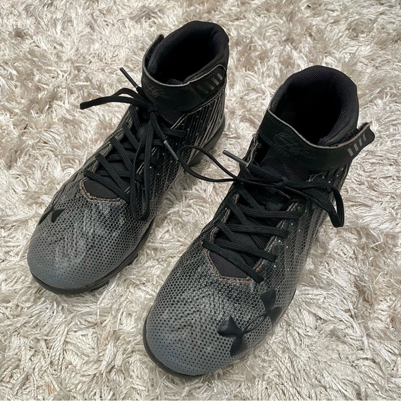 Under Armour Bryce Harper Baseball Cleats - Picture 1 of 10